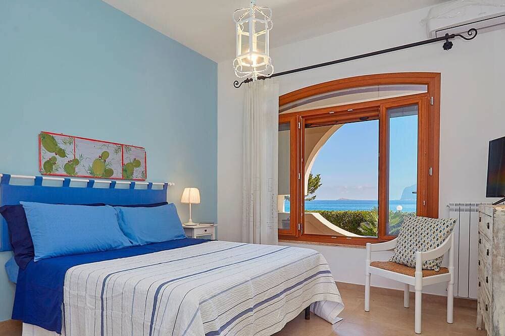 Foto 2 von 30: Villa mit direktem Zugang zum Strand