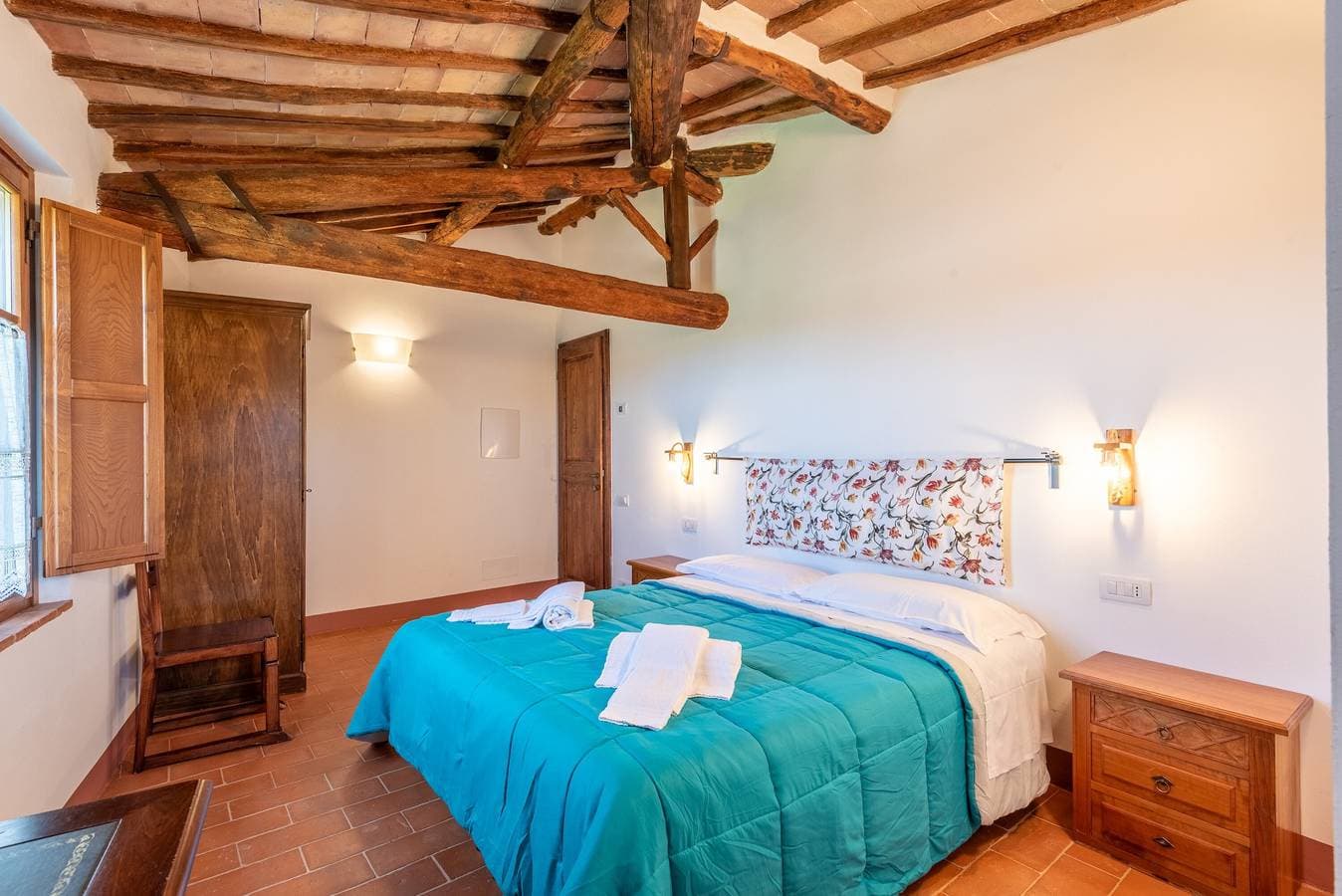 Foto 2 von 25: Zimmer Castello – Agriturismo la Taverna di Celsa mit Gemeinschaftspool