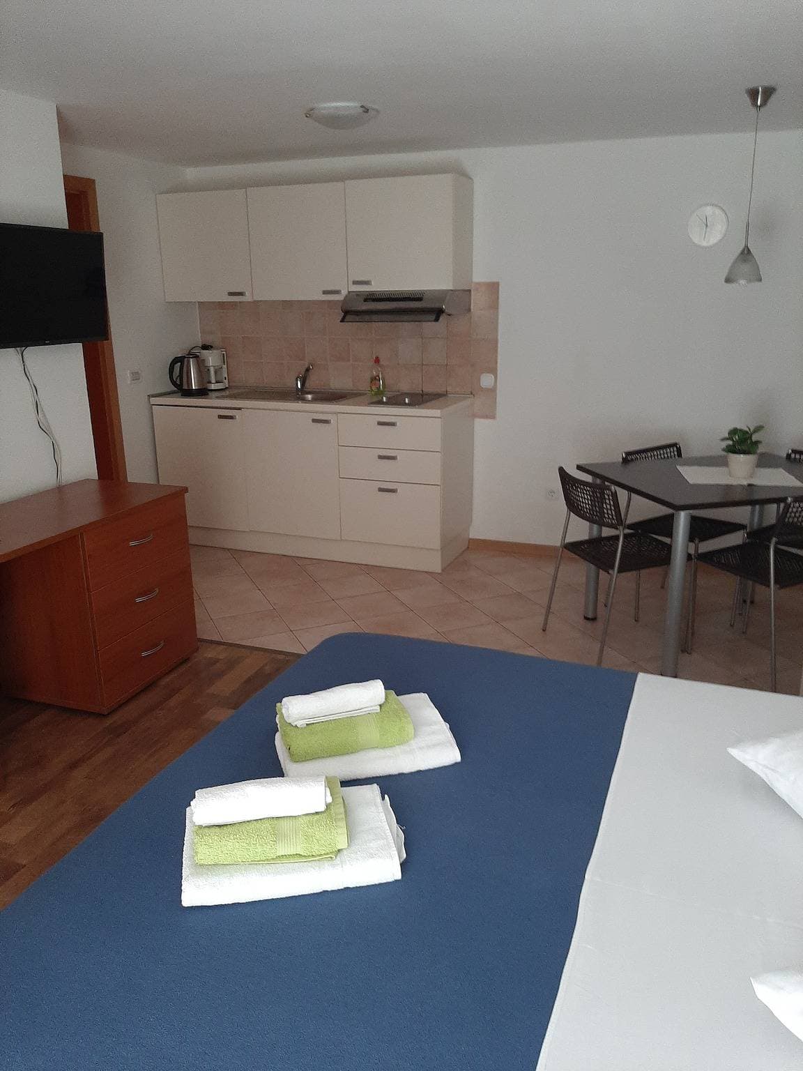 Foto 9 von 13: Studio Appartement mit Klima Cres As-13312-a