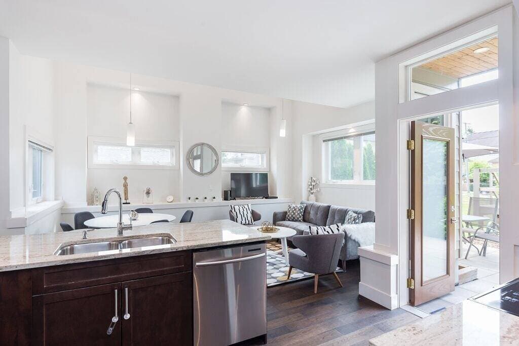 Foto 3 von 24: Private - West Coast Luxury Living
