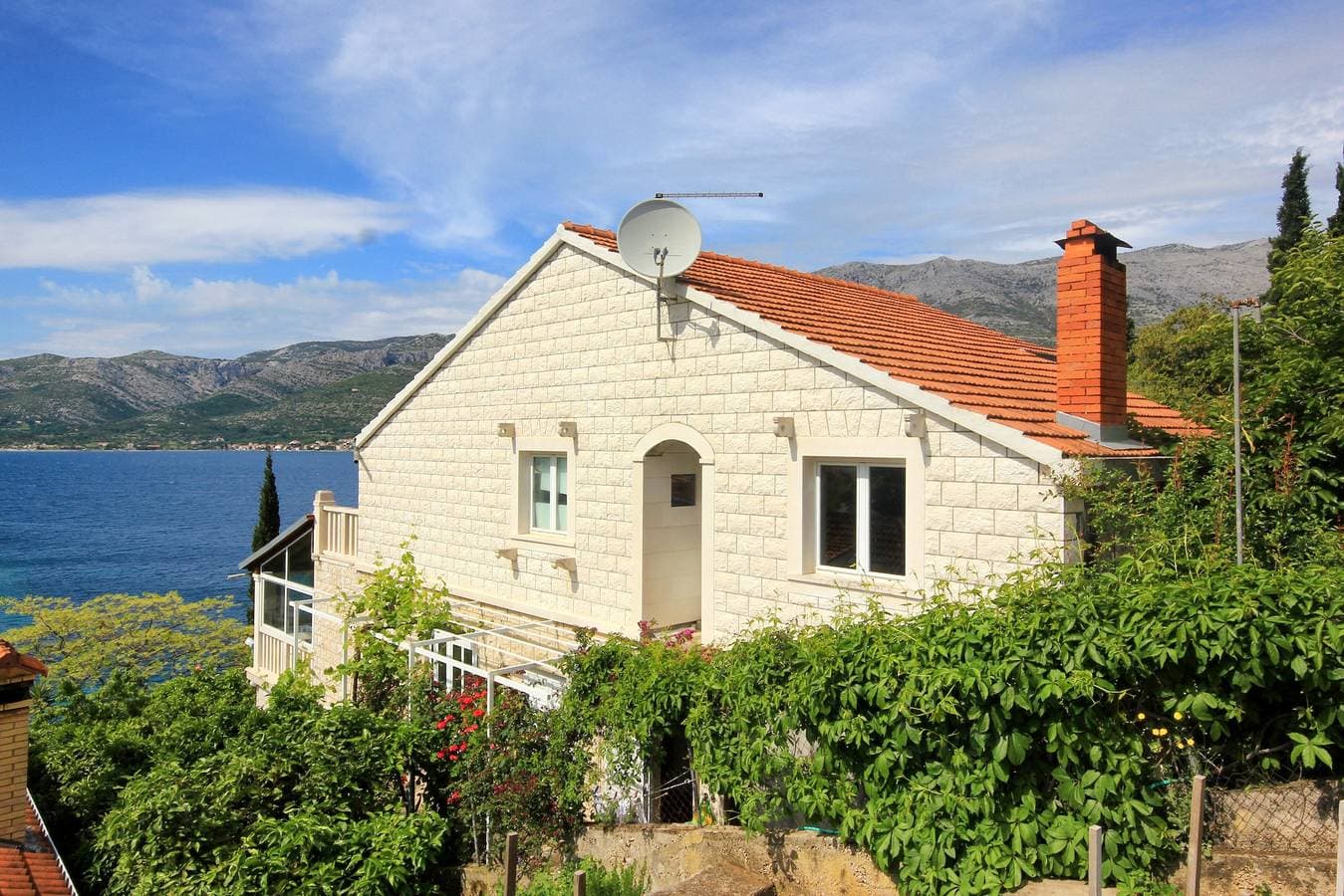 Foto 4 von 37: 1-Zimmer-Ferienwohnung mit Terrasse und Meerblick Medvinjak, Korcula A-4439-a