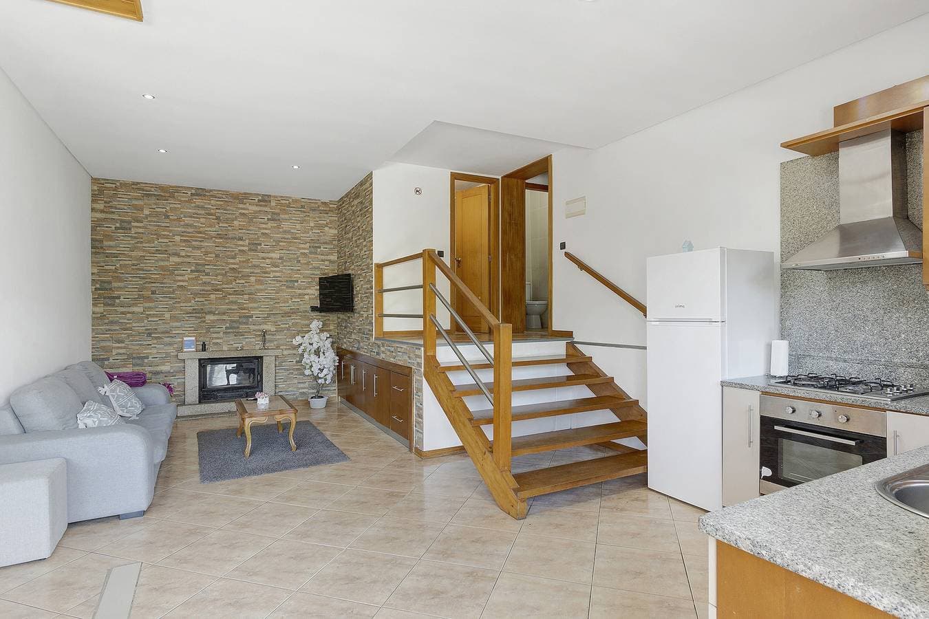 Foto 4 von 29: Apartment 'Casa Das Pedras' mit Seeblick, WLAN und Klimaanlage