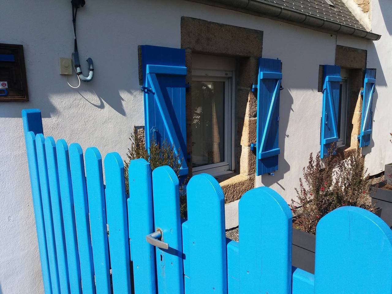 Foto 11 von 19: Charmante Maison Bretonne Rénovée, Wifi, à 200m du Centre de Perros-Guirec, Plages à 800m