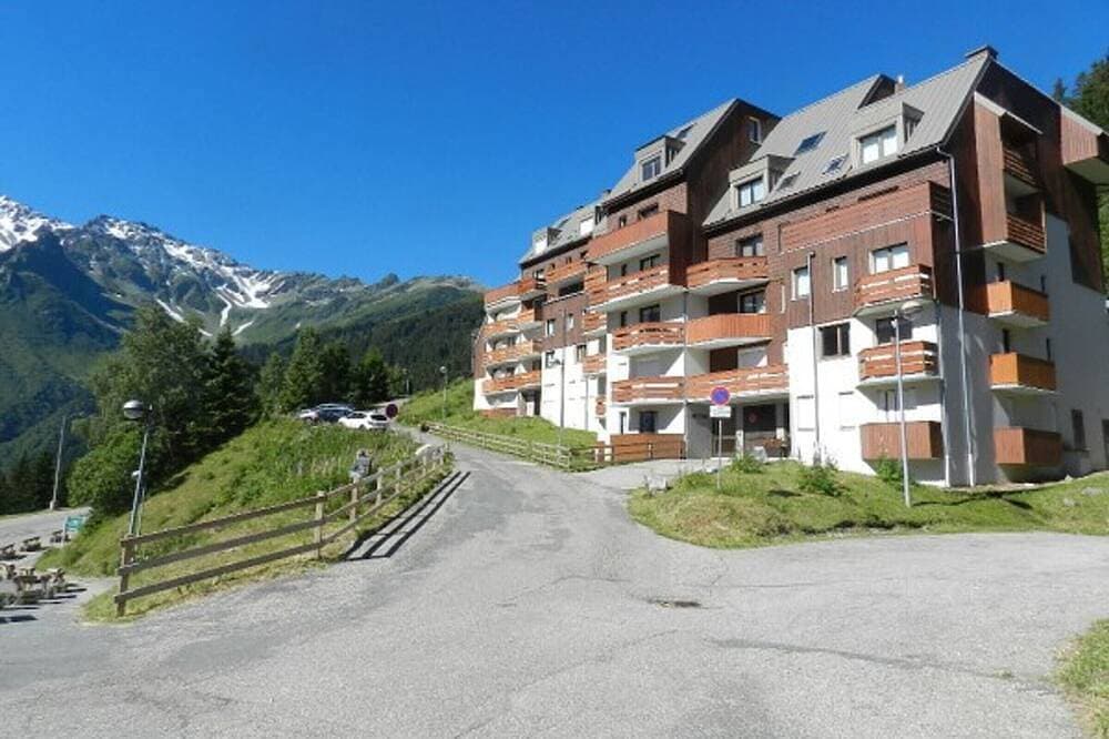 Foto 4 von 9: Studiocabine 100m von den Pisten - Balkon - Skiraum