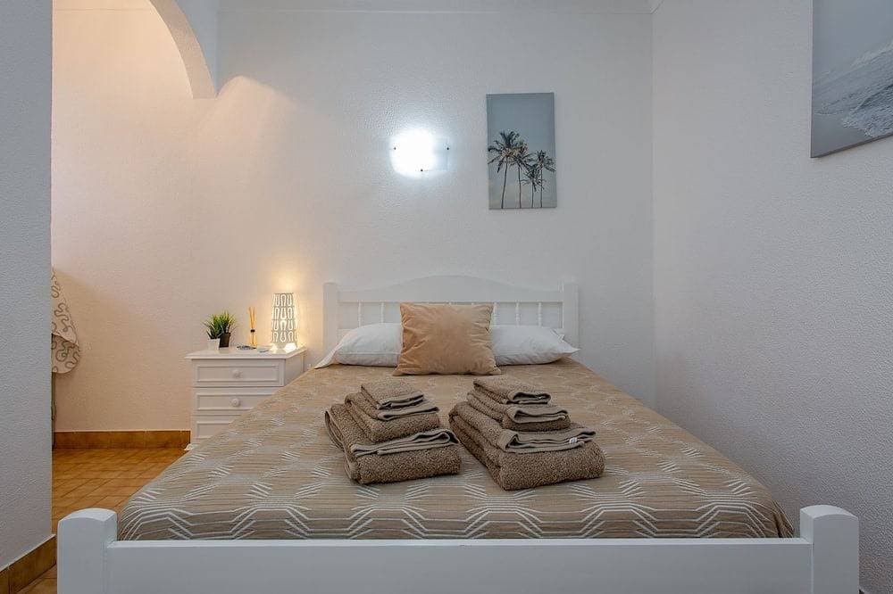 Foto 3 von 30: 2Bd Apartment in Alagoa Beach by LovelyStay