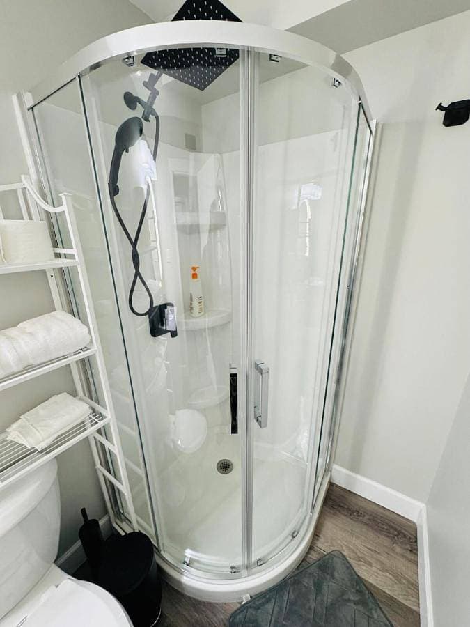 Foto 5 von 24: One-Bedroom Apartment