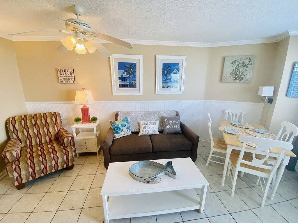 Foto 11 von 39: Calling all Snowbirds!OceanView King-Private Patio-Pools-Lazy River-HotTub-Sauna