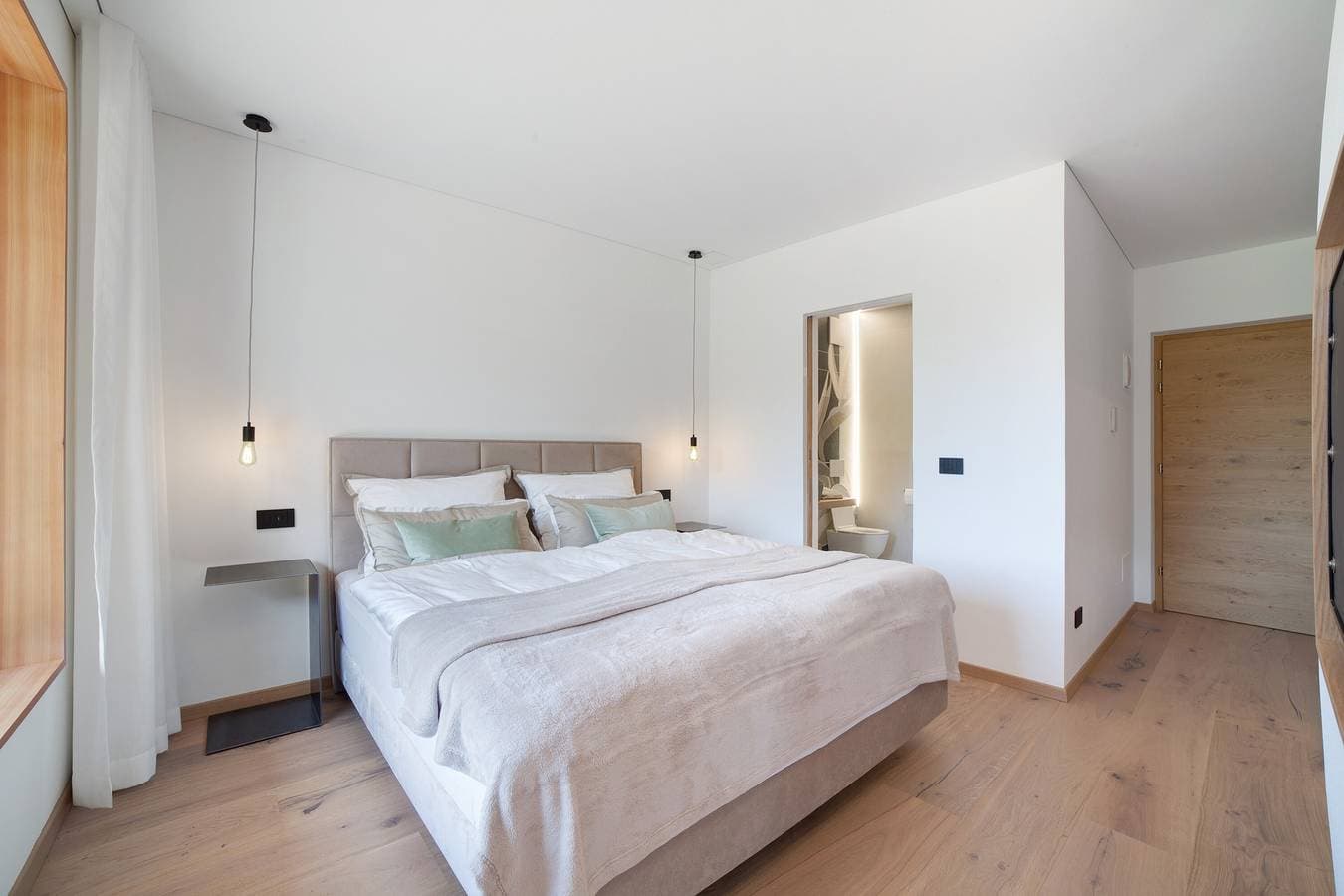 Foto 9 von 20: Einzimmerapartment 'Alivo Living Apartment Olivia' mit Bergblick, Gemeinschaftsterrasse und WLAN