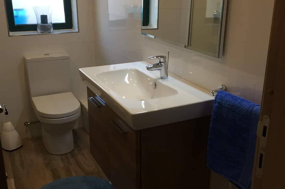 Foto 8 von 30: Modernes, geräumiges Apartment mit 3 Schlafzimmern im Zentrum von Bugibba mit Gemeinschaftspool