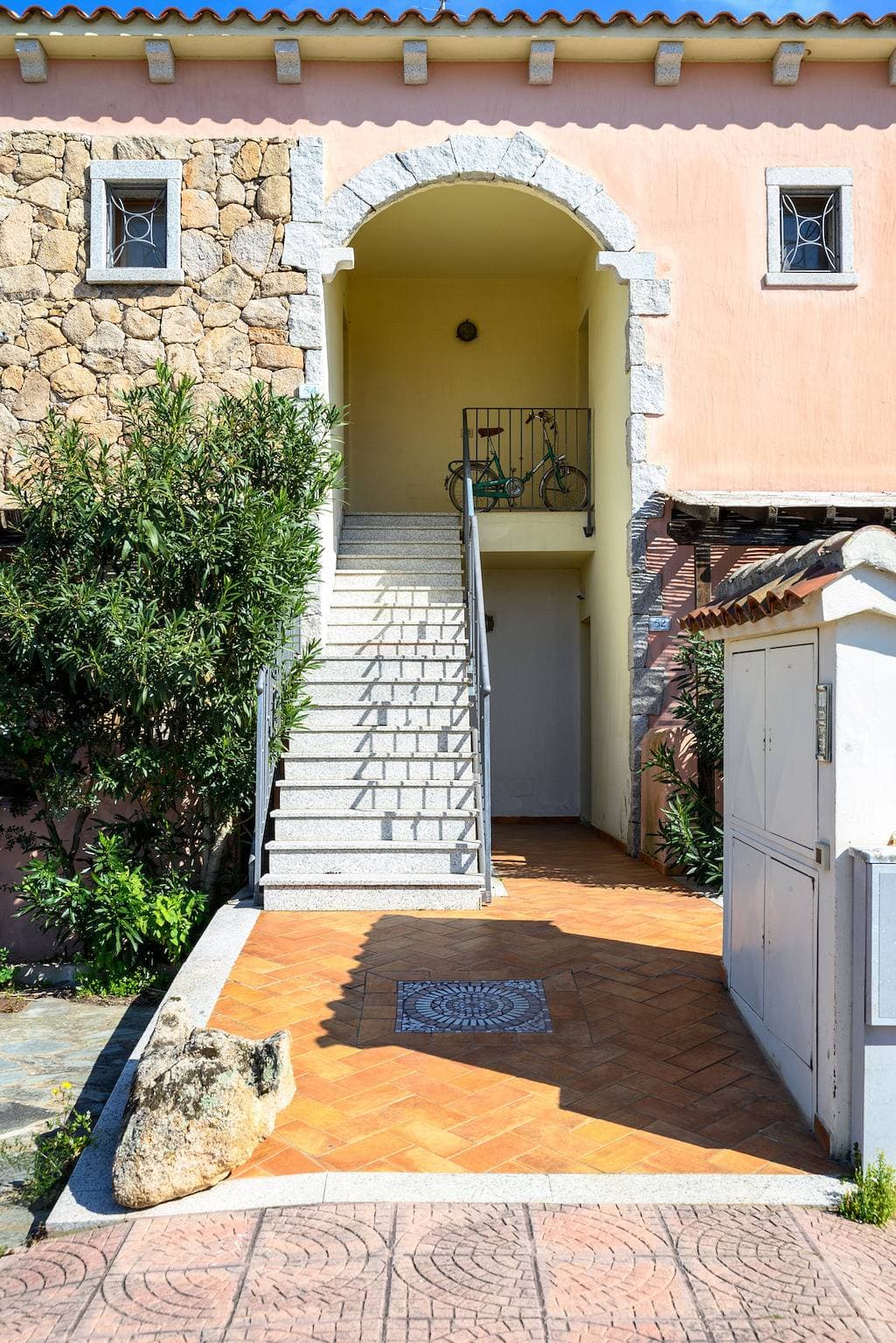 Foto 6 von 20: Myrsine 54 - Wohnung mit Blick auf Marina Maria und Tavolara