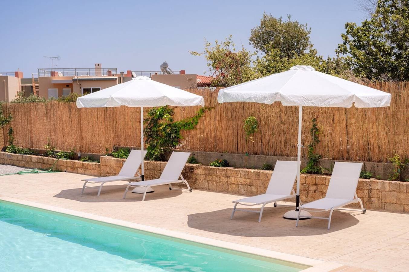 Foto 4 von 69: Ferienhaus für 8 Personen mit Terrasse