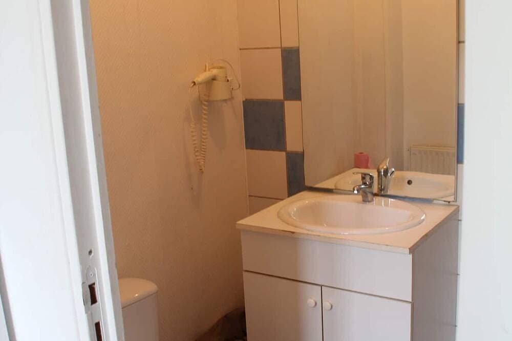 Foto 9 von 28: \"Le 37.2\" T1 apartment in quiet city center Pets welcome