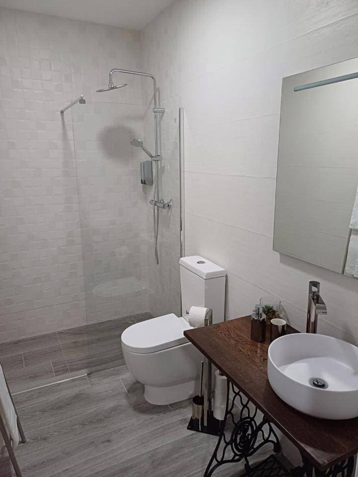 Foto 8 von 9: Double or Twin Room with Private Bathroom