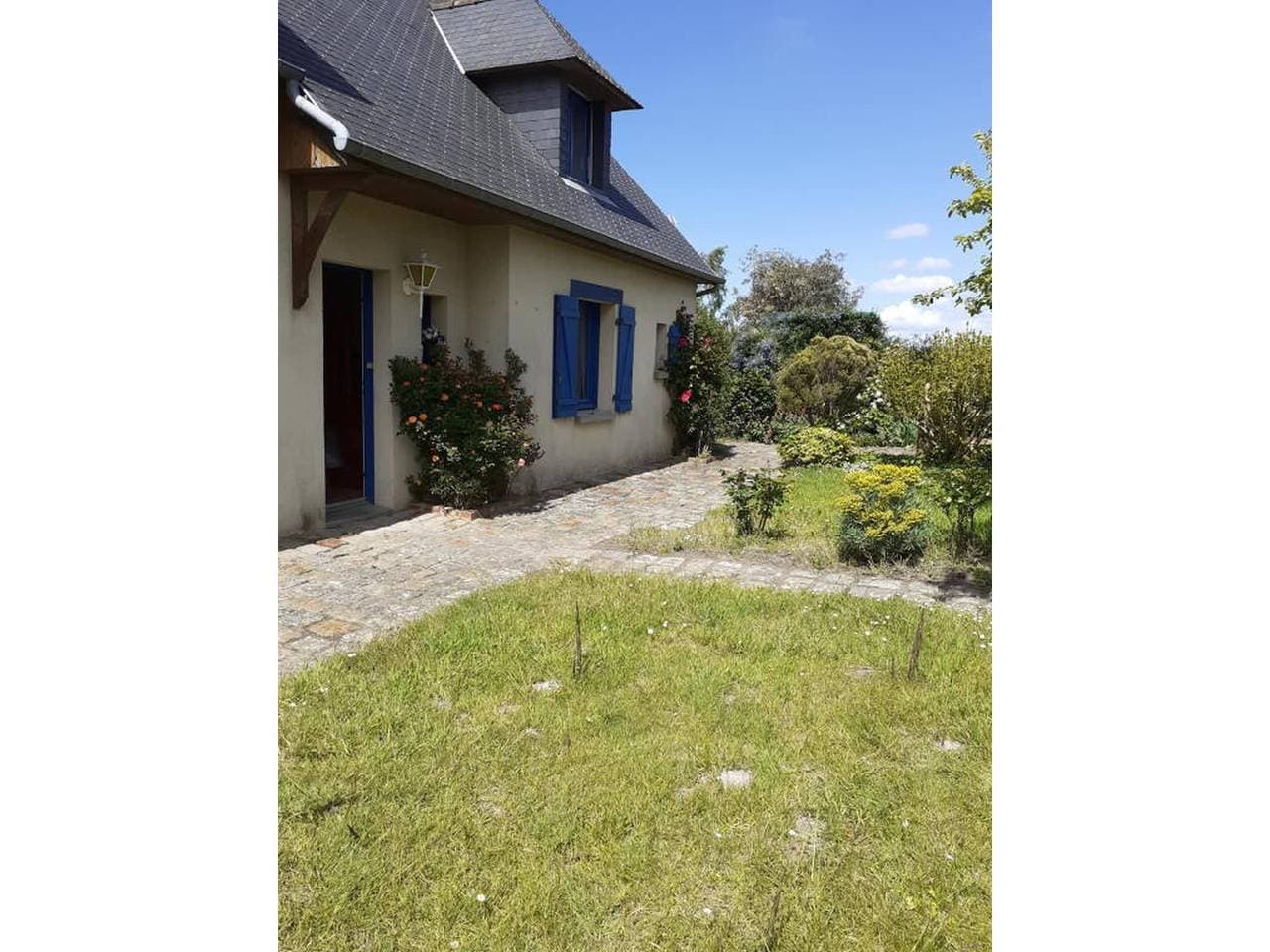 Foto 9 von 28: Ferienhaus der Normandie mit Blick auf die Bucht