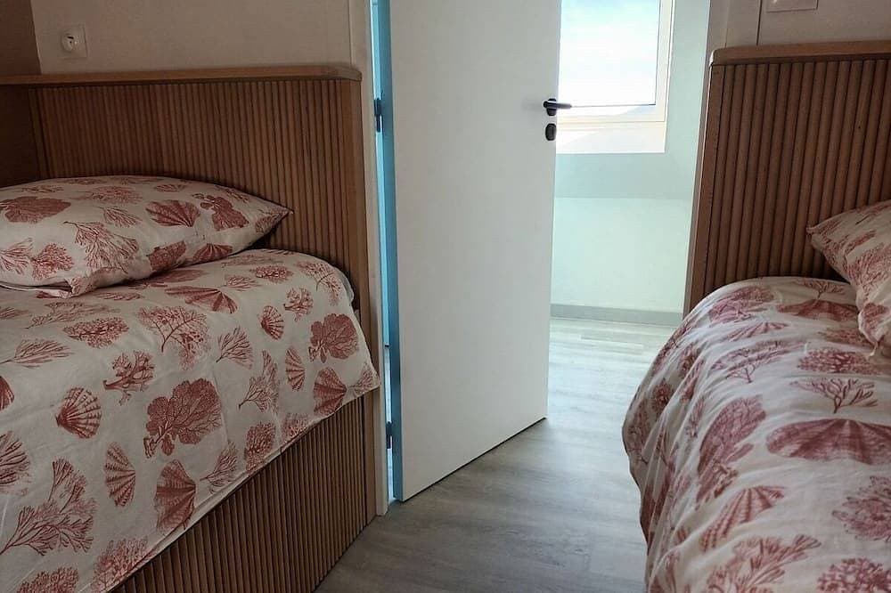 Foto 5 von 18: Apartment with superb sea and land views