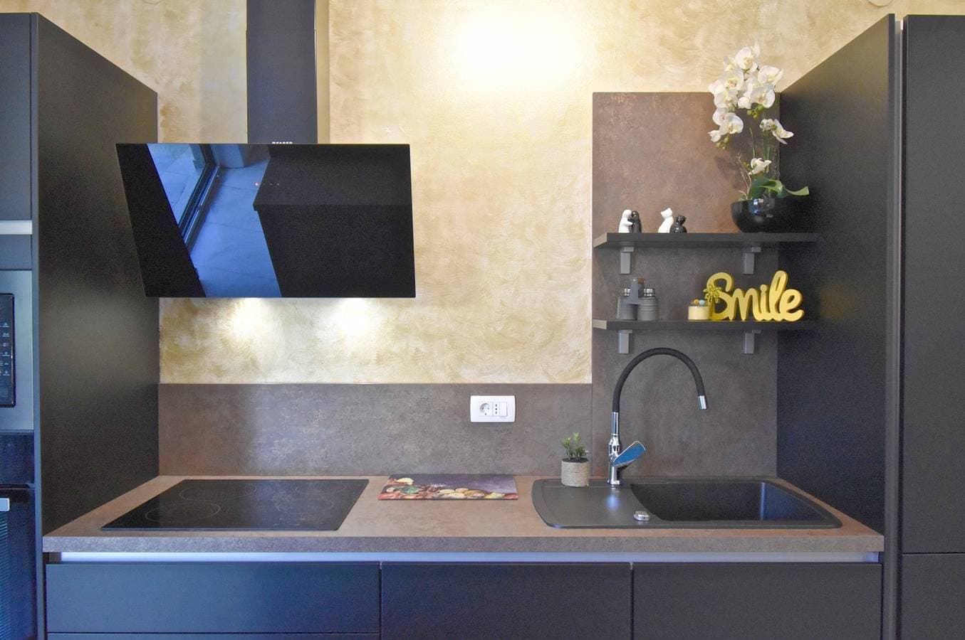 Foto 12 von 39: Amazing luxury apartment 200 m from the beach
