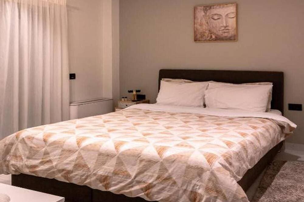 Foto 2 von 30: Light & Kozy Apartment - Central Patra Luxury Stay