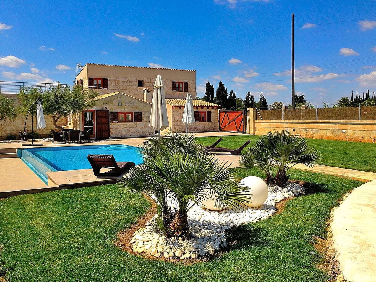 Foto 2 von 24: Charmante Mallorquinische Villa mit Privatem Pool und Garten in Muro