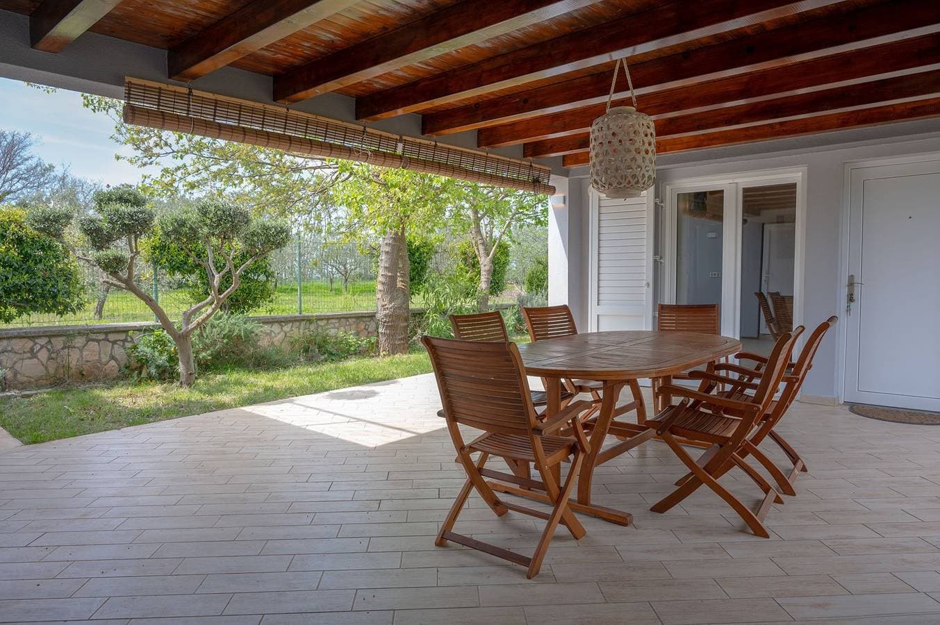 Foto 2 von 30: Peroj Terrace House by the sea