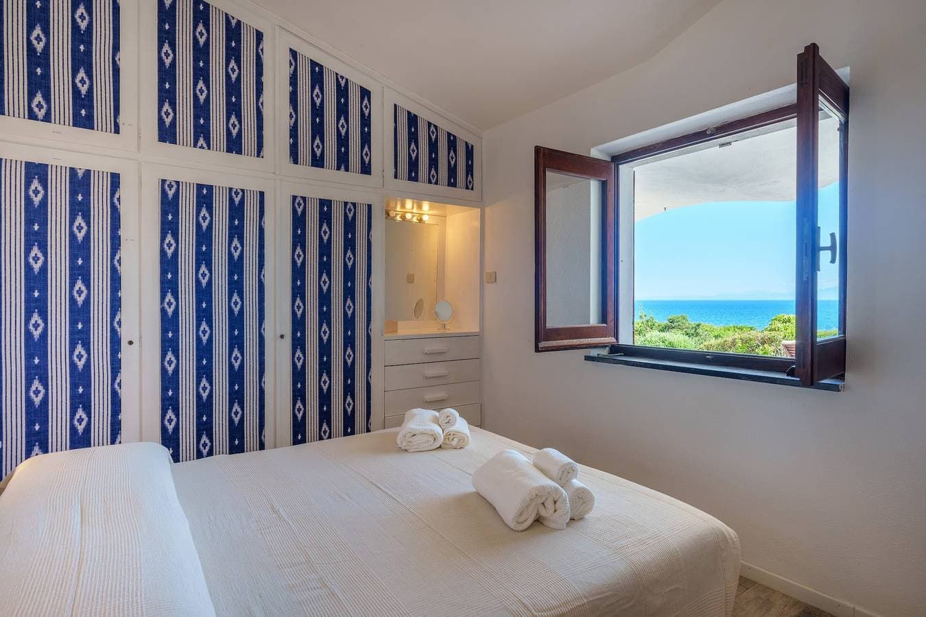 Foto 12 von 41: Villa 'La Contredda Portobello' mit Meerblick, Wi-Fi und Klimaanlage