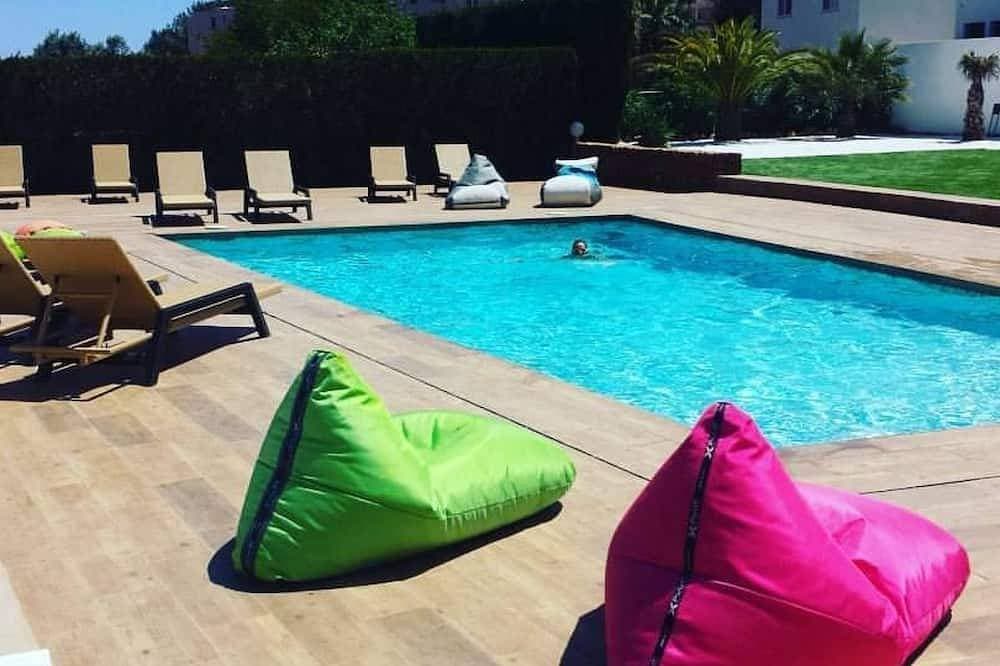 Appartement mit großem Gemeinschaftspool 1
