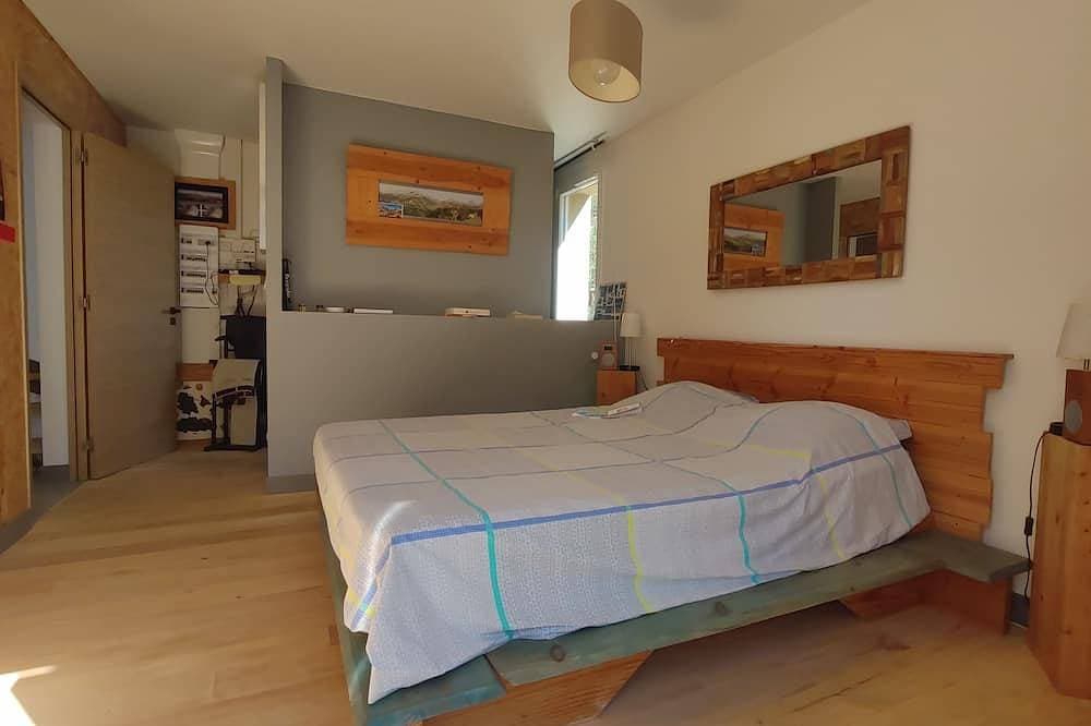 Foto 4 von 30: A spacious house with an unobstructed view, at the trailhead