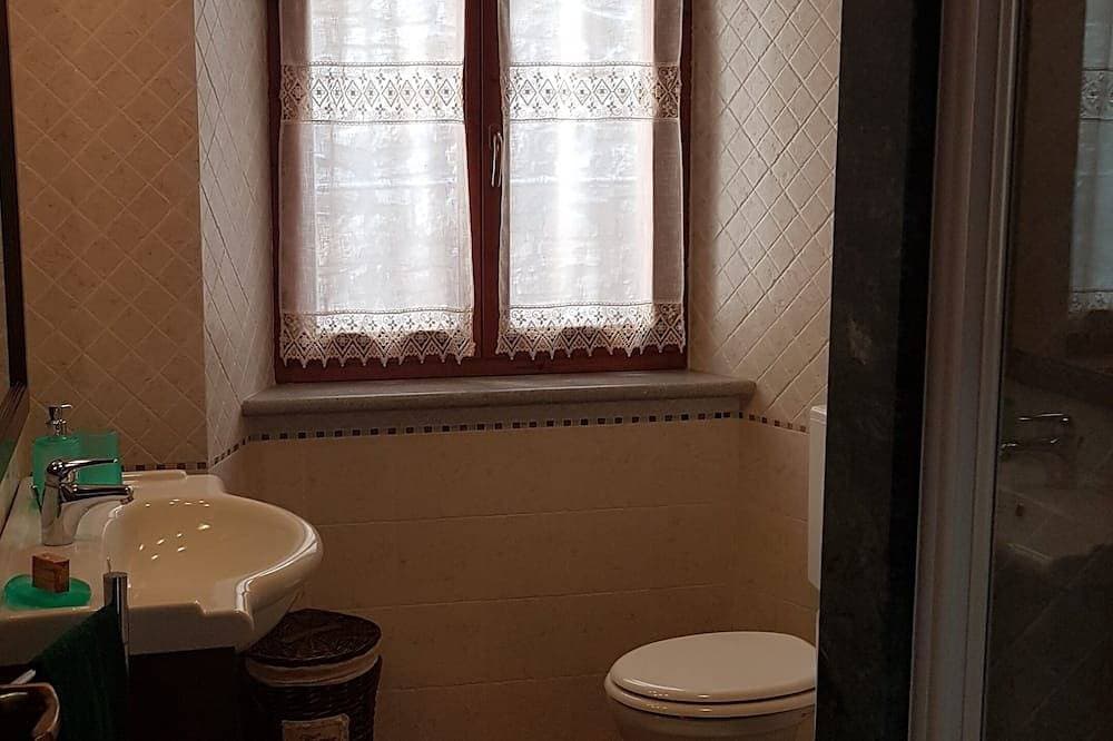 Foto 4 von 26: \"das Haus der Mädchen\"