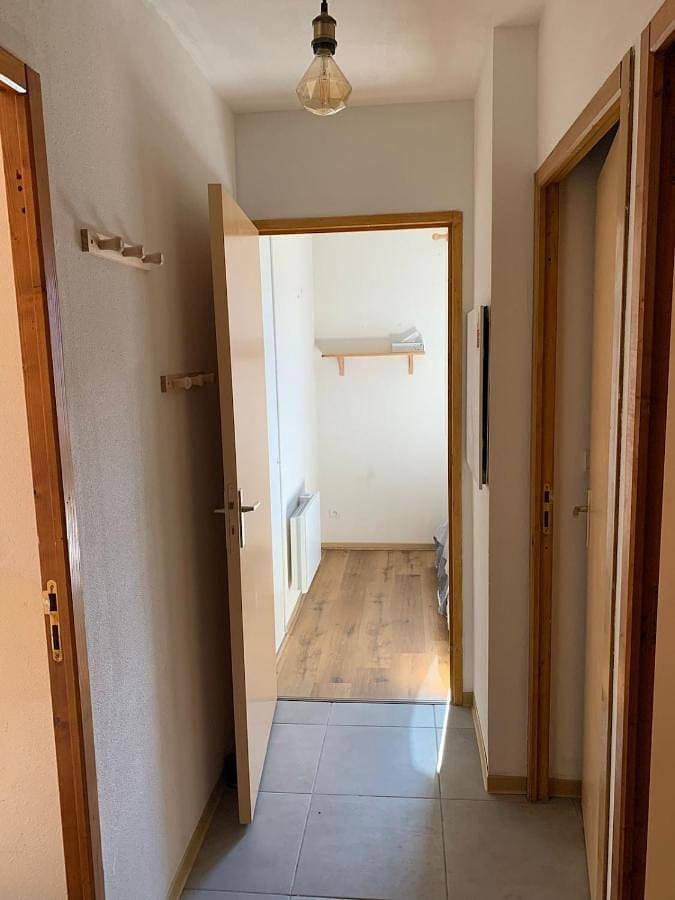 Foto 4 von 9: One-Bedroom Apartment