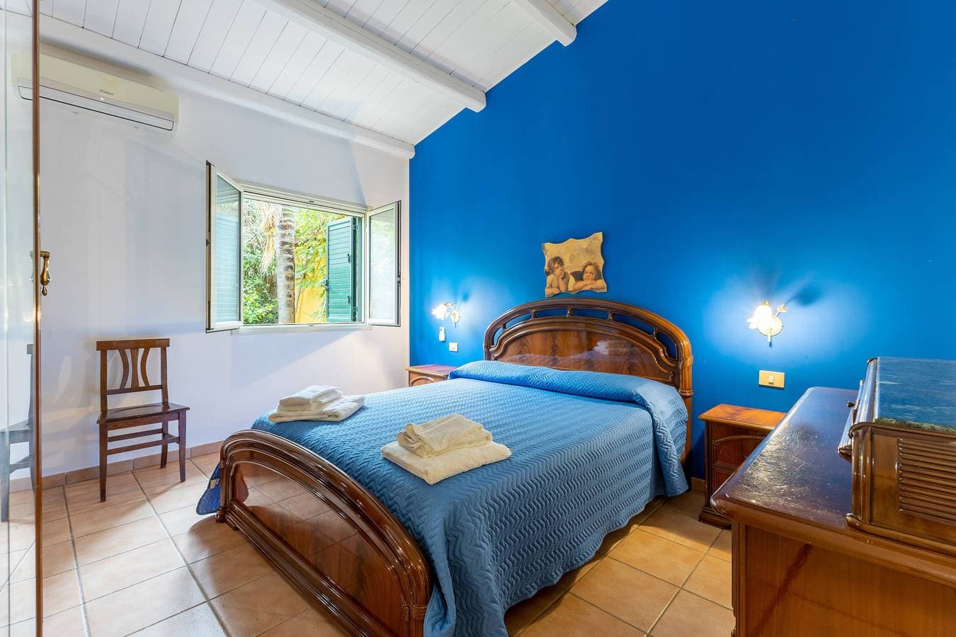 Foto 8 von 26: Villa Fronte Mare Liolà – Großzügig mit privatem Meerzugang