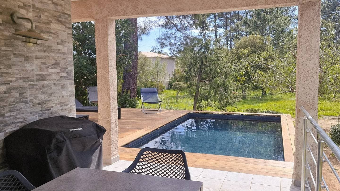 Foto 5 von 34: Ferienwohnung für 4 Personen mit Pool