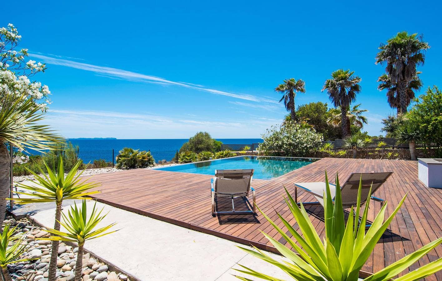 Foto 10 von 41: Apartment mit Meerblick, Pool, Grill und AC in Vallgornera