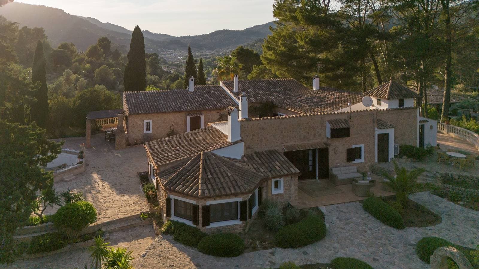 Foto 6 von 45: Finca 'Especial El Pino En Esporles' mit Bergblick, WLAN und Klimaanlage