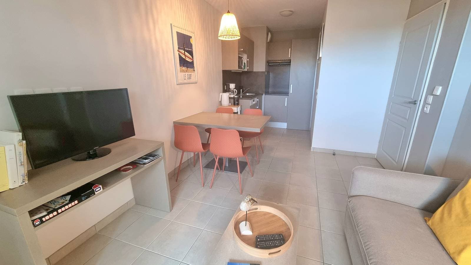 Foto 12 von 17: Ferienwohnung für 4 Personen mit Terrasse