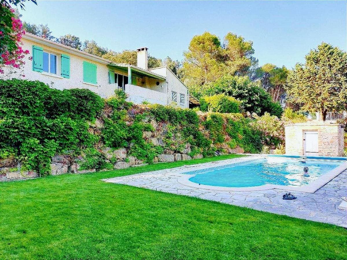 Villa in Saint-Nazaire with Private Pool 1