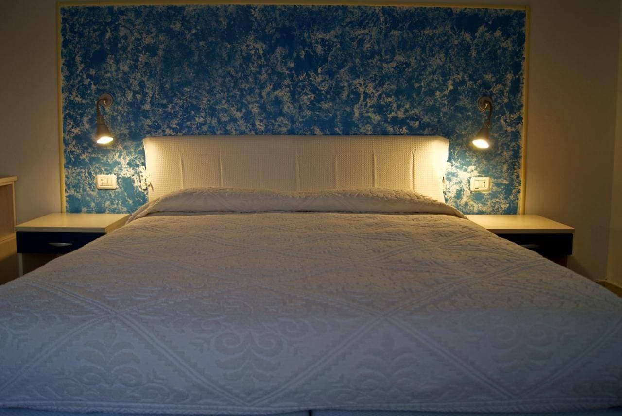 Foto 10 von 20: Double Room with Balcony and Sea View