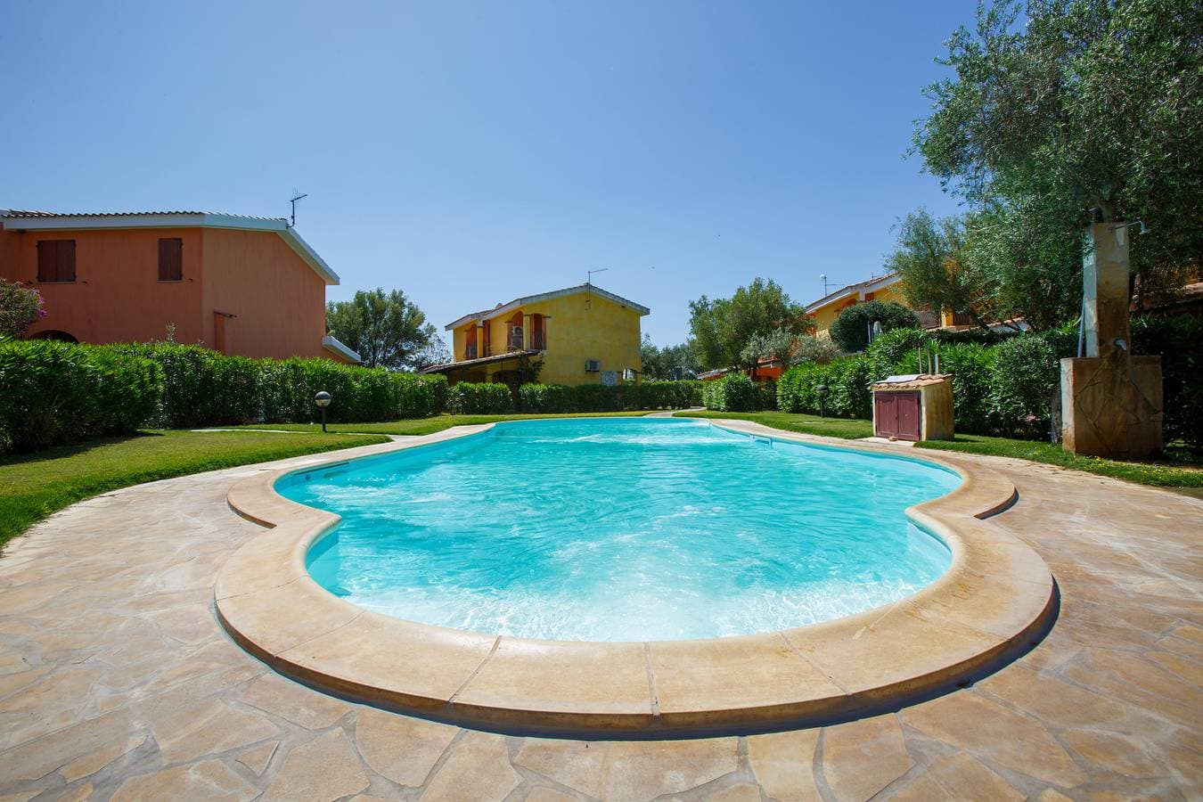 Foto 13 von 30: Villa Mama, private compound swimming pool