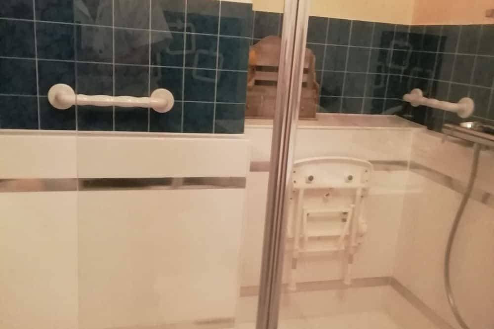 Foto 4 von 10: Voller Meerblick !! Wohnungstyp F2 mit Garage !!