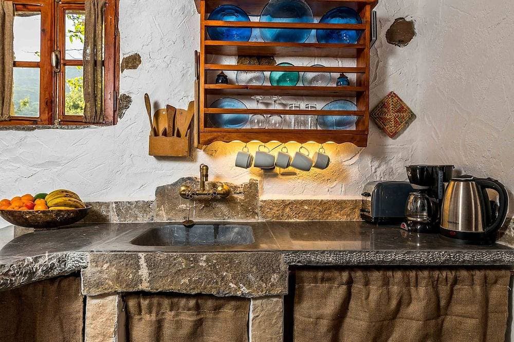 Foto 9 von 20: \"\"\"\"Potamos Cottage\" \"Natura Cottages\"\"\"