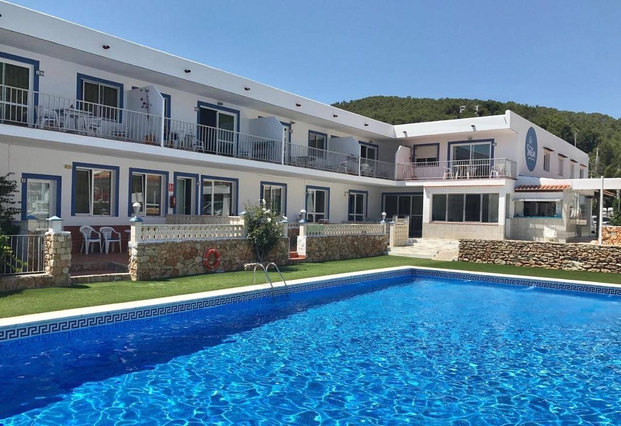 Apartamentos Cana Sofía 1