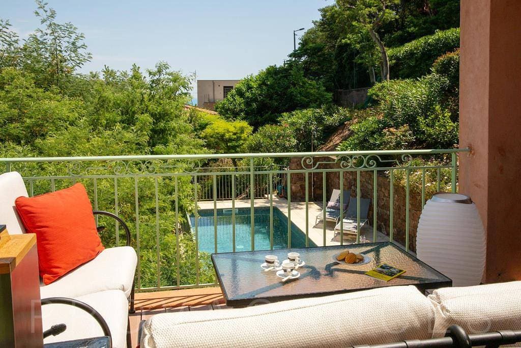Foto 4 von 43: Ferienhaus mit privatem Pool in Théoule-sur-Mer
