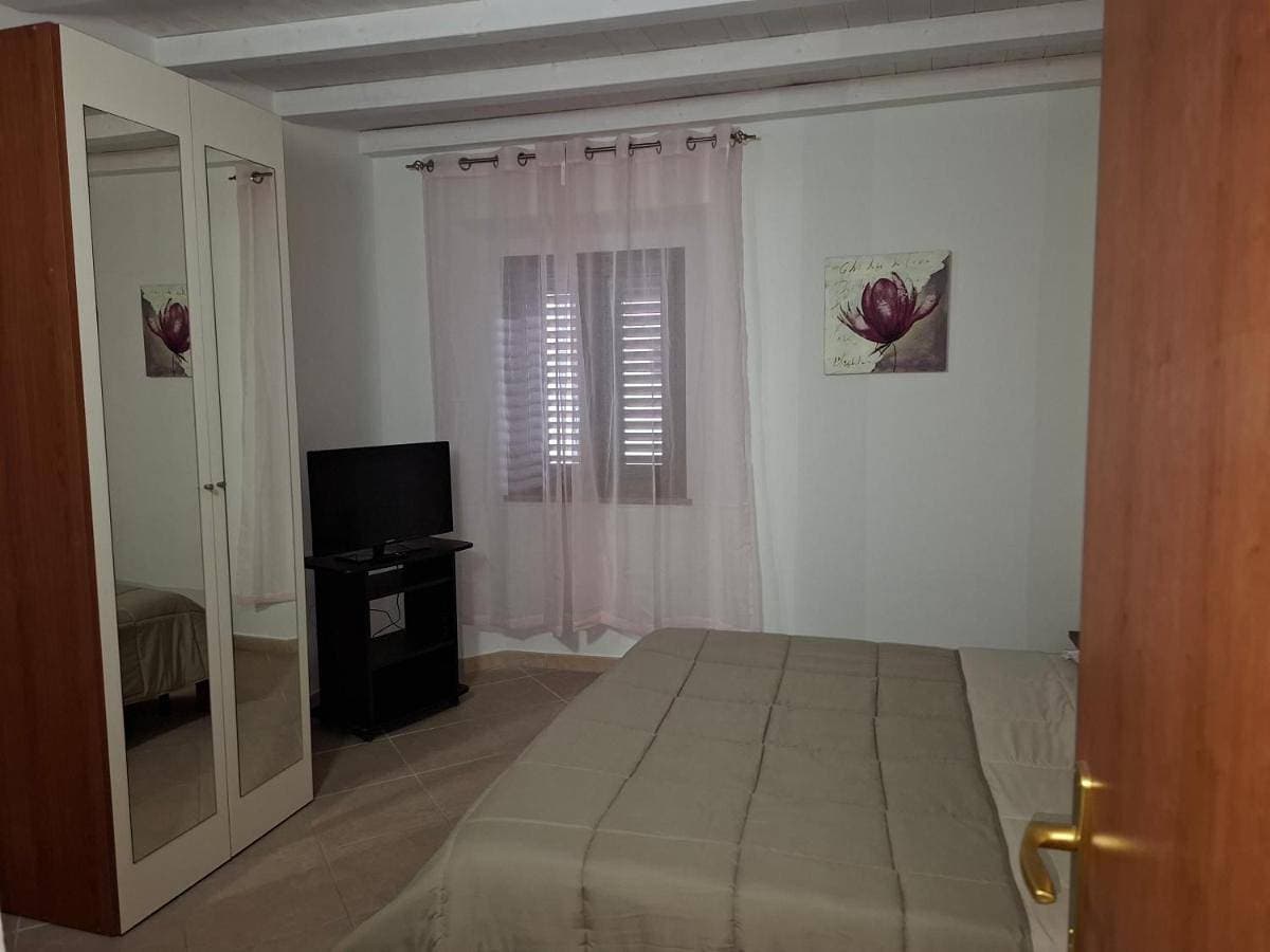 Foto 4 von 15: Two-Bedroom Apartment