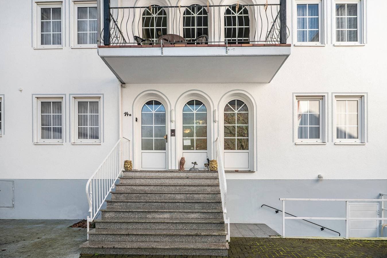 Foto 8 von 26: Zimmer 'Gastzimmer 2' mit Bergblick, gemeinsamer Terrasse und WLAN