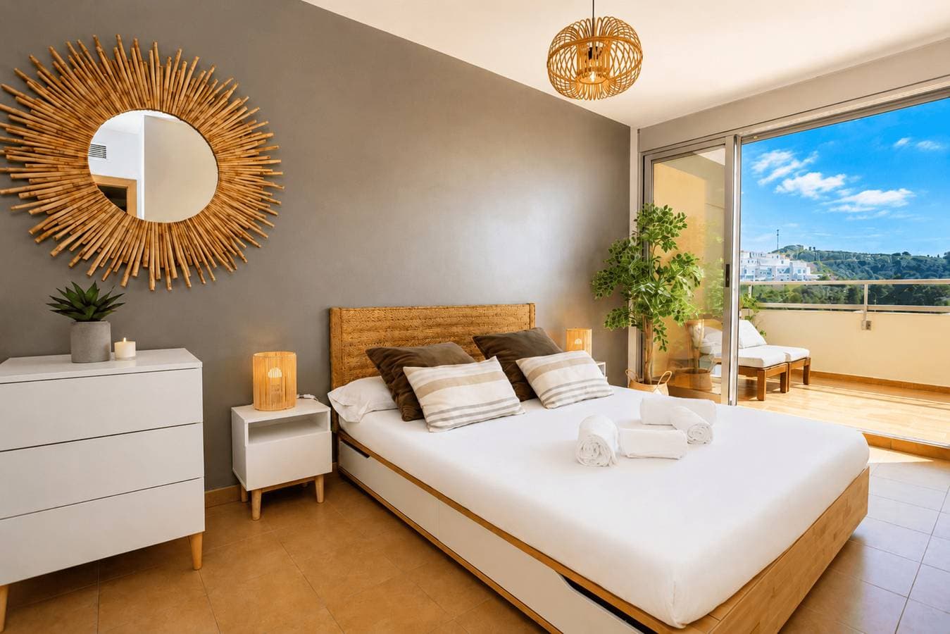 Foto 11 von 64: Ferienwohnung für 4 Personen mit Balkon