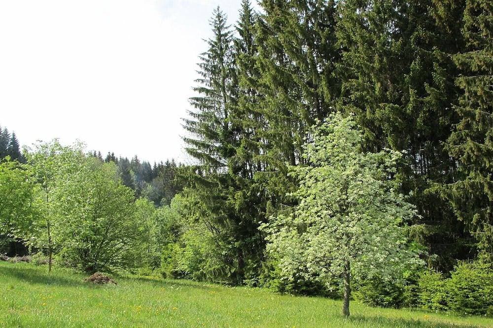 Foto 10 von 14: Am Waldrand ruhiges, gemütliches Holzchalet