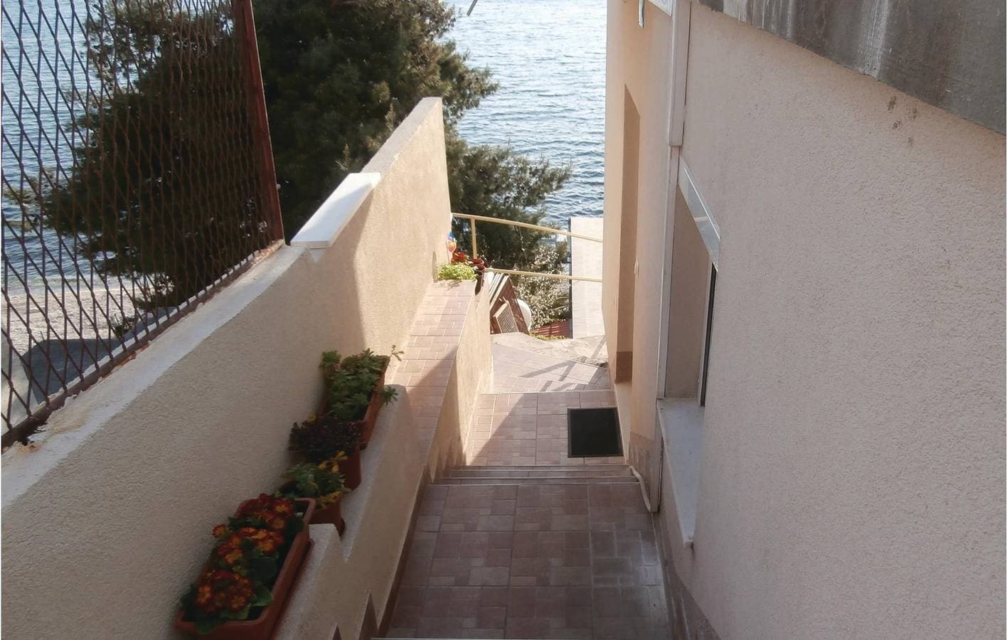Foto 8 von 22: Charmantes Apartment mit Terrasse, WLAN und Strandzugang in 2 km Entfernung
