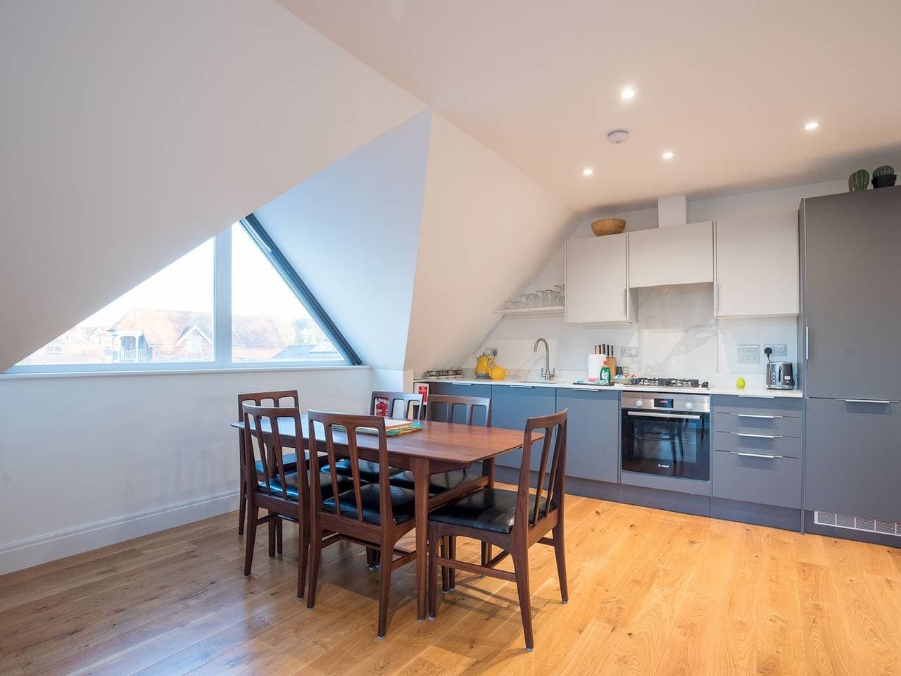 Foto 4 von 38: Radiant Penthouse on the Banks of the Thames - Pass the Keys