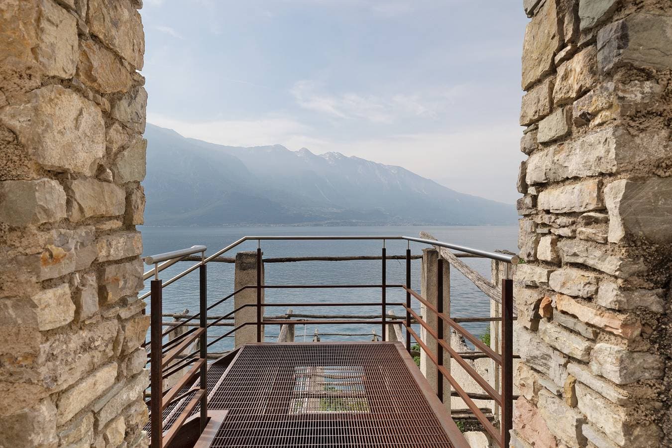 Foto 10 von 67: Ferienwohnung 'Antea' mit Seeblick, WLAN und Klimaanlage