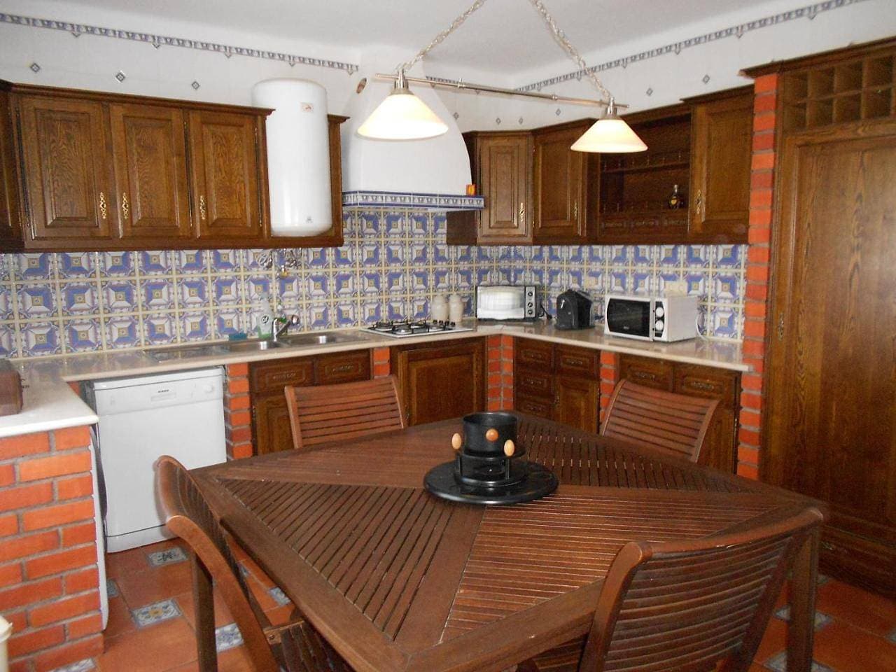 Foto 7 von 7: Four-Bedroom Townhouse