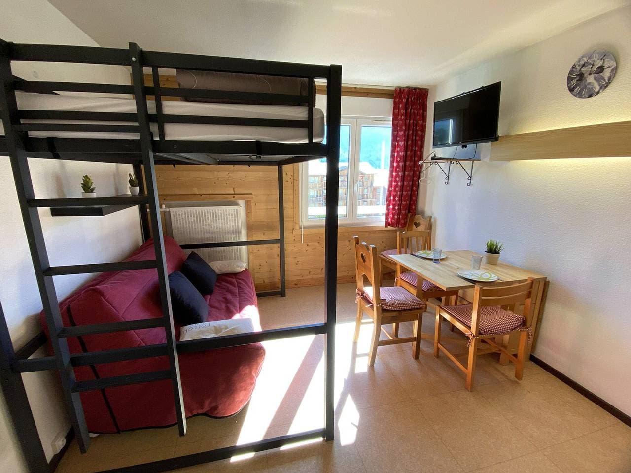 Foto 2 von 25: Renoviertes Studio für 3 Personen, am Fuße der Pisten, mit schöner Talblick – Superdévoluy