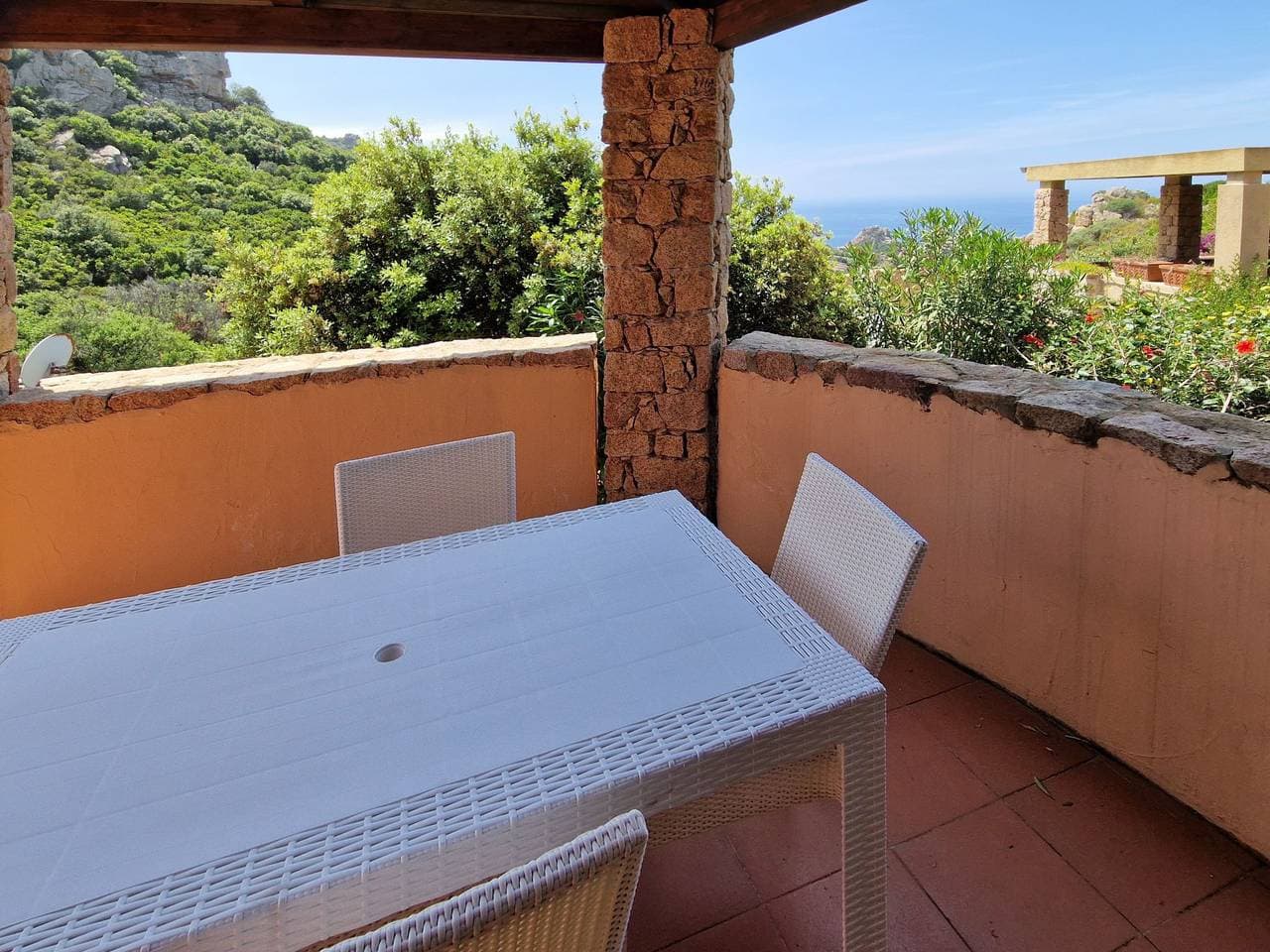 Foto 10 von 22: Dreizimmerwohnung mit Panoramablick in Costa Paradiso